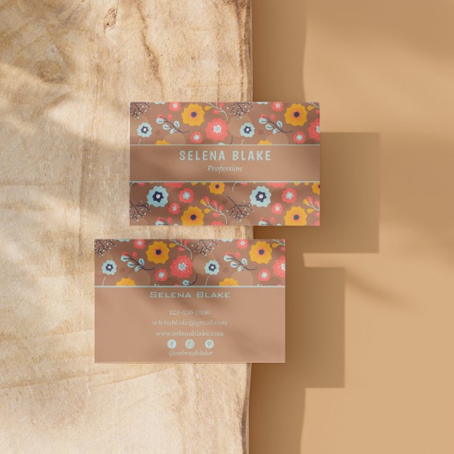 Chic & Unique | Trendy Bold Modern Elegant Floral Business Card (Creator Uploaded)