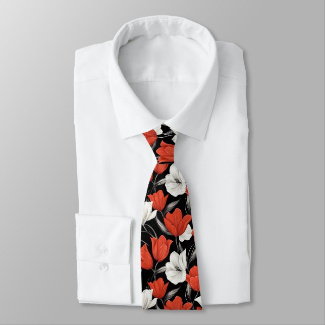 Chic Valentine Gifts For Men Tulip Neck Tie (Tied)