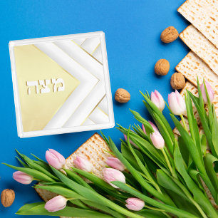 Chic White and Gold Hebrew Passover Matzah Tray