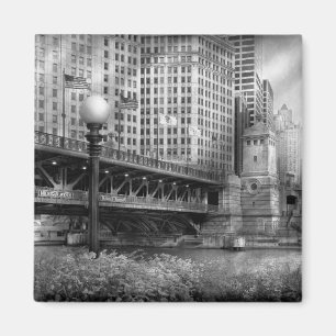 Chicago, IL - DuSable Bridge built in 1920 - BW Magnet