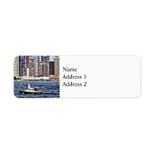 Chicago IL - Sailing on Lake Michigan Label