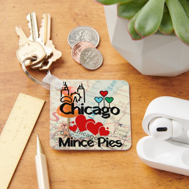 Chicago Loves Mince Pies Cityscape Keychain (Desk)