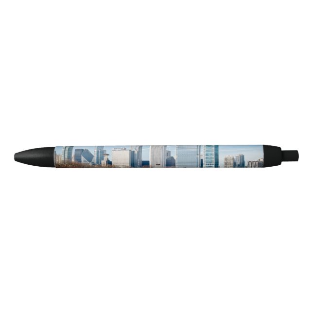 Chicago skyline across frozen Lake Michigan Pen (Front)