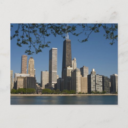 Chicago skyline and Lake Michigan Lake Shore Postcard