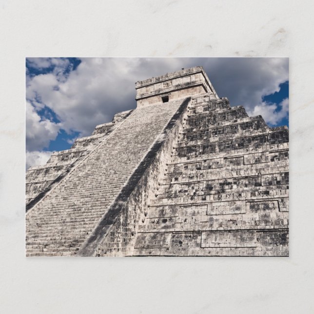Chichen Itza Mayan Temple in Mexico Postcard (Front)