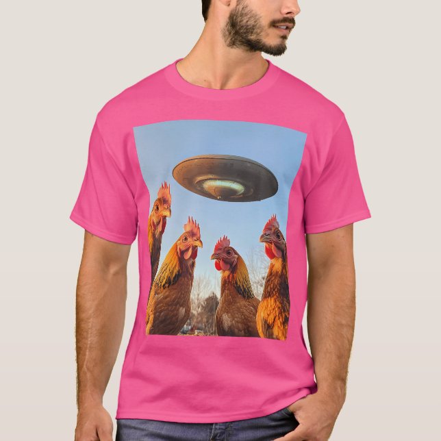 Chicken Selfie With Ufos Aliens Funny Graphic T-Shirt (Front)