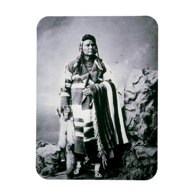 Chief Joseph (1840-1904) c.1880 (b/w photo) Magnet (Vertical)
