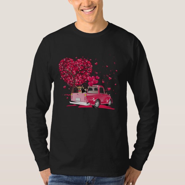 Chihuahua Couple Truck Happy Valentine s day T-Shirt (Front)