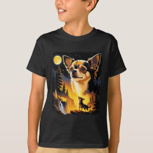 Chihuahua howling to the moon vintage funnyChihuah T-Shirt
