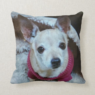 CHIHUAHUA THROW PILLOW
