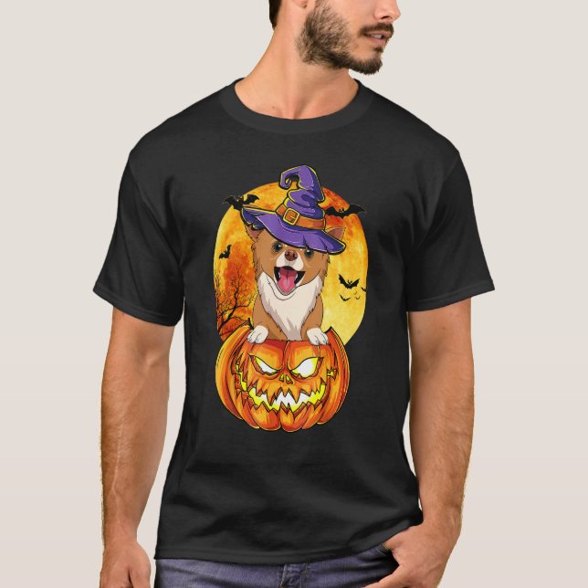 Chihuahua Witch Pumpkin Halloween Dog T-Shirt (Front)