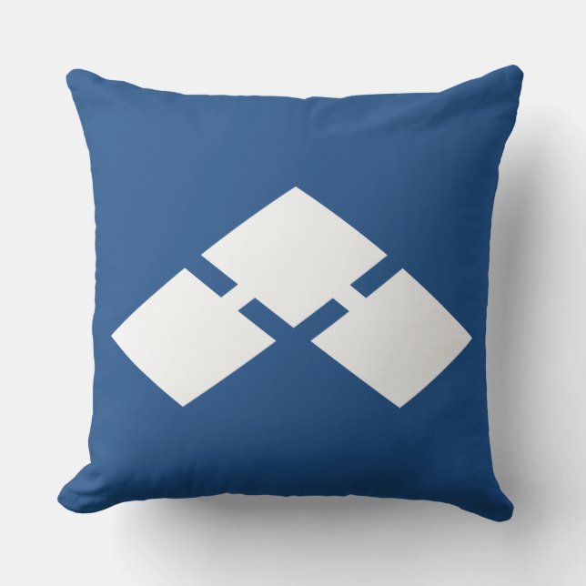 Chikiri-bishi Throw Pillow (Front)