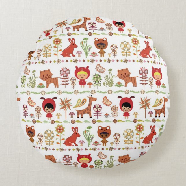 Child and Animals Pattern Round Pillow (Front)