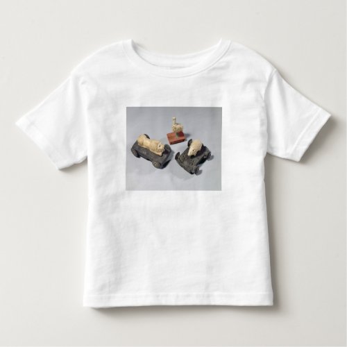 Childrens toys a hedgehog a lion and a dove Su Toddler T_shirt