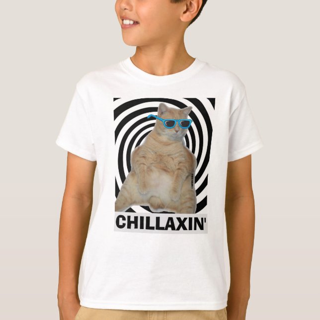 CHILLAXIN' Fat Manx Cat with Sunglasses T Shirt (Front)