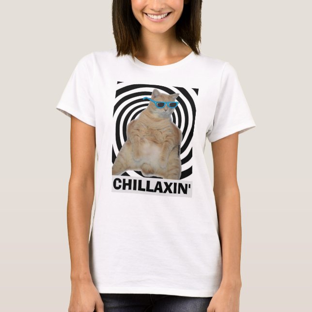 CHILLAXIN' Fat Manx Cat with Sunglasses T Shirt (Front)