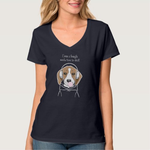 Chilling Dog with Bubblegum Cute Funny Beagle Dog T_Shirt