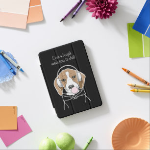 Chilling Dog with Bubblegum Cute Funny Beagle iPad Mini Cover