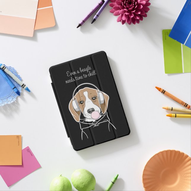 Chilling Dog with Bubblegum Cute Funny Beagle iPad Mini Cover (In Situ)