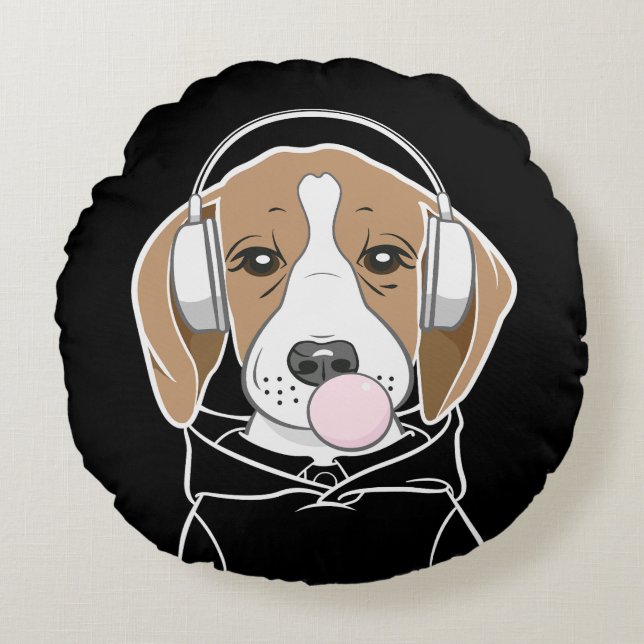 Chilling Dog with Bubblegum Cute Funny Beagle Round Pillow (Front)