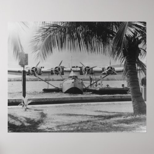 China Clipper Mooring on Hawaiian Island Poster