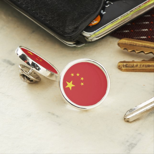 China flag lapel pin (In Situ)
