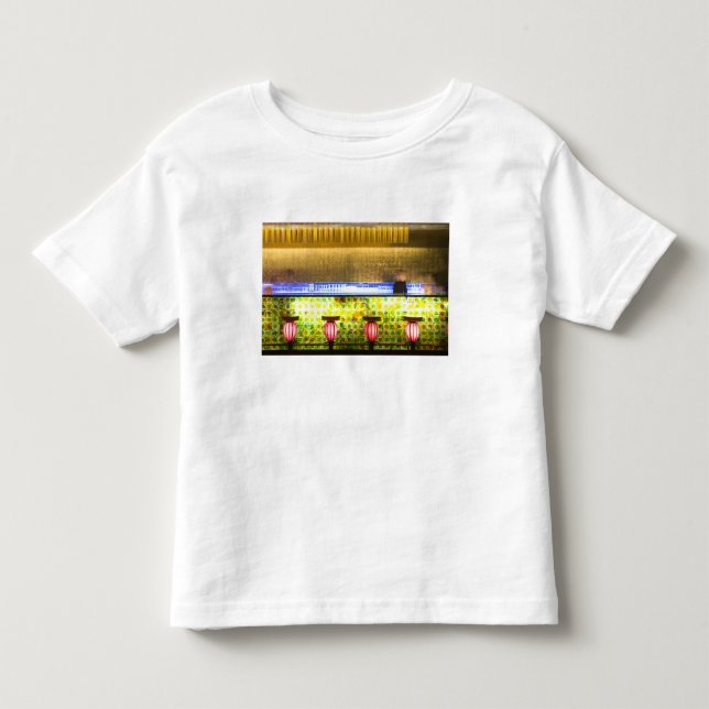 China, Shanghai. Bar in the Xin Tian Di bar 2 Toddler T-shirt (Front)