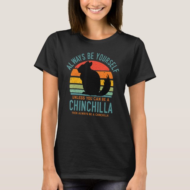 Chinchilla Retro Vintage Rodent Animal Veterinaria T-Shirt (Front)
