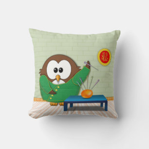 Chinese doctor owl - pillow