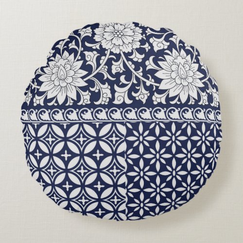 Chinese Elegance Seamless Ornament Round Pillow