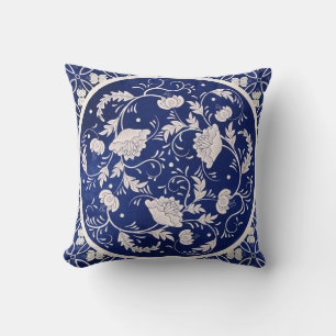 Chinese Floral Round: Blue Watercolor Vintage Throw Pillow