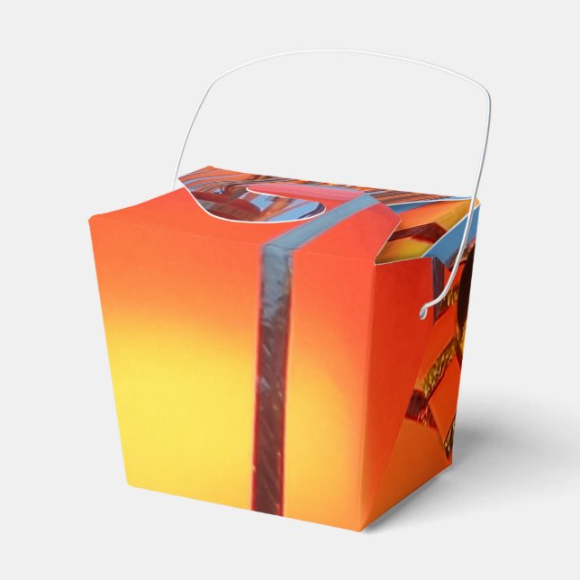 Chinese Lantern Take Out Favor Box (Front Side)