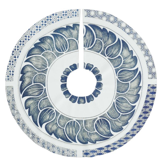 Chinese Medallion: Indigo Blue Chinoiserie Brushed Polyester Tree Skirt (Front)
