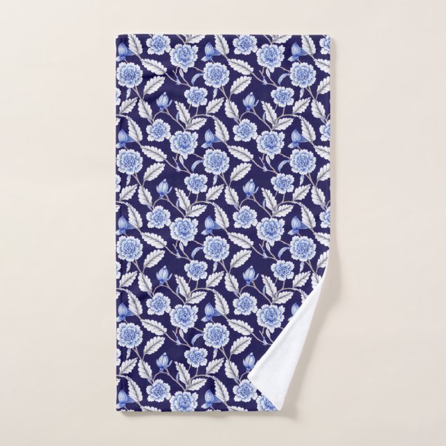 Chinoiserie Blue and White Floral Hampton Willow Hand Towel (Hand Towel)