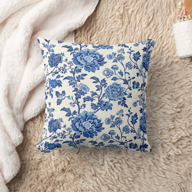 Chinoiserie Floral Pattern Serene Blue Flowers Throw Pillow (Blanket)