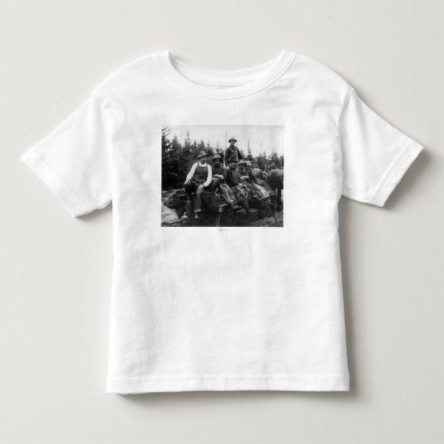 Chinook, WALogging CrewChinook, WA Toddler T-shirt (Front)