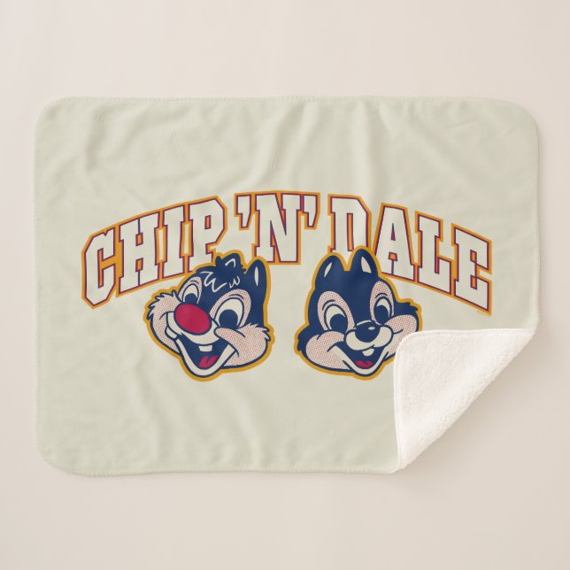 Chip 'n' Dale Classic Grin Sherpa Blanket (Front (Horizontal))