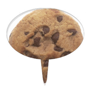 chocolate-chip-cookie- cake topper