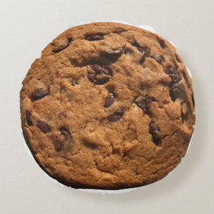 Chocolate chip cookie round pillow