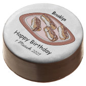 Chocolate eclair cartoon illustration chocolate covered oreo (Angled)