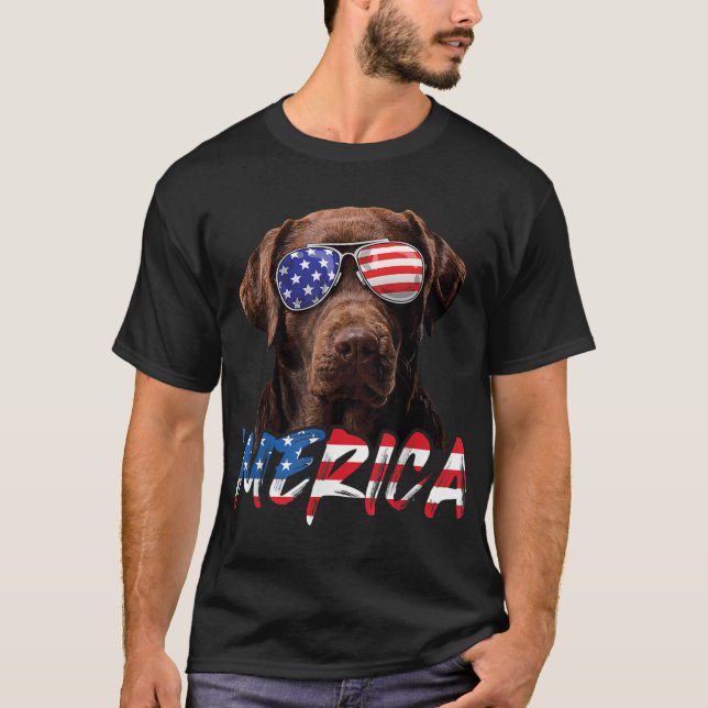 Chocolate Labrador 4th July American Flag Patrioti T-Shirt (Front)