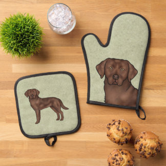 Chocolate Labrador Retriever Lab Dog Art Green Oven Mitt & Pot Holder Set