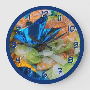 Chocotejas at the Feria in Peru Backward Clock