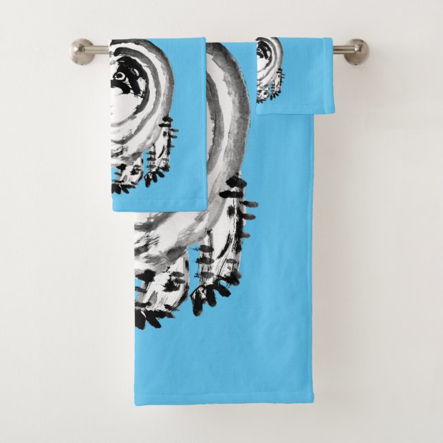 Chonky Striped Japanese Tabby Cat Bath Towel Set (Insitu)