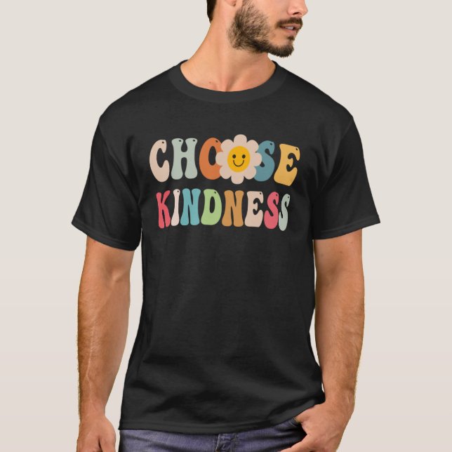 Choose Kindness Retro Groovy Daisy Be Kind Inspira T-Shirt (Front)