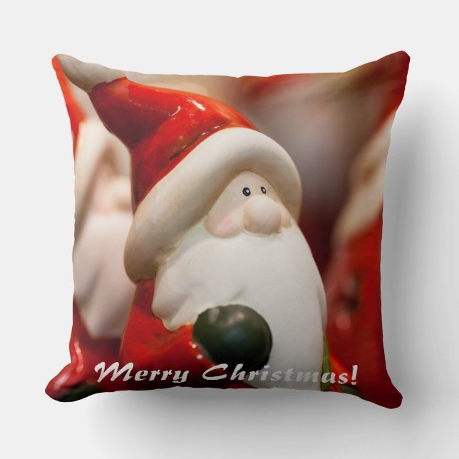 Christmas019 Throw Pillow (Front)