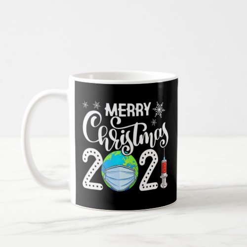 Christmas 2021 Funny Quote Wears Mask Family Match Coffee Mug