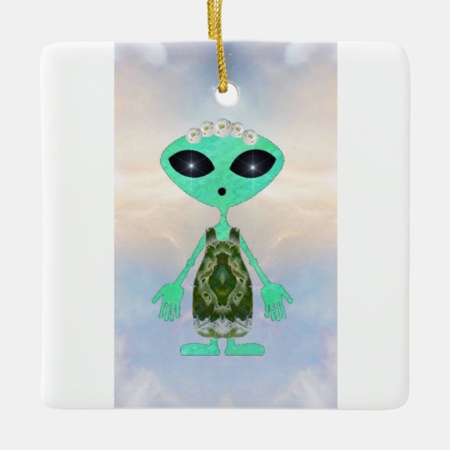Christmas Alien Ceramic Ornament (Front)