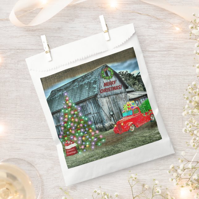 Christmas at the Farm Rustic Barn Favor Bag (Clipped)