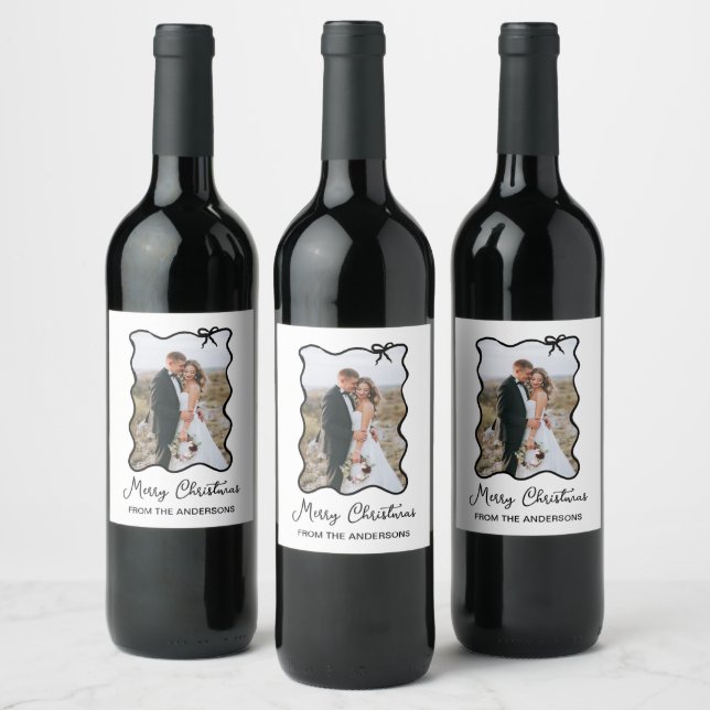 Christmas Bow | Wavy Black and White Photo Wine Label (Bottles)